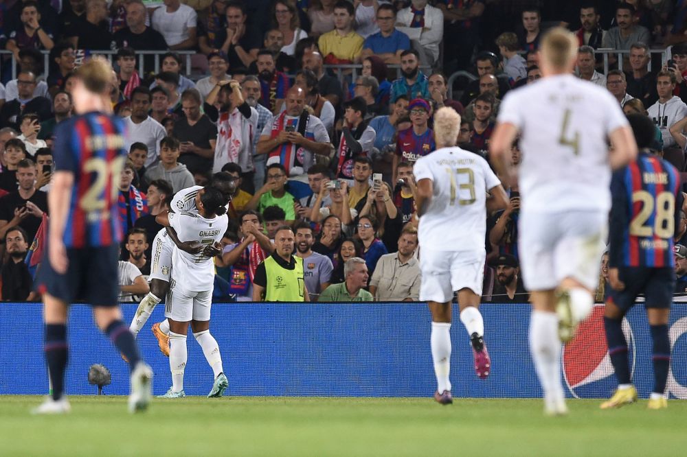  拜仁慕尼黑主场大胜柏林赫塔稳居榜首  